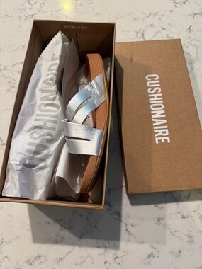 Cushionaire Silver Leather Slide Sandals for Women